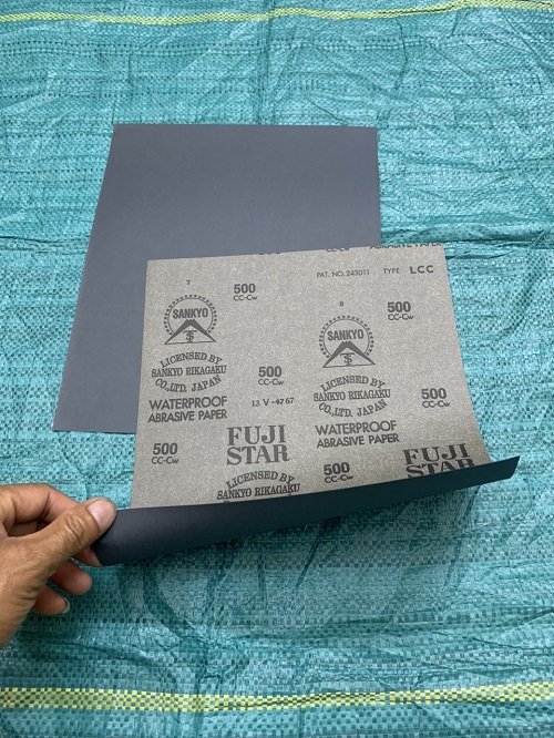 Giấy nhám thô độ hạt P500 Fujistar Sankyo, kích thước 230mmx280mm