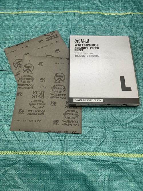 Giấy nhám thô độ hạt P600 Fujistar Sankyo, kích thước 230mmx280mm
