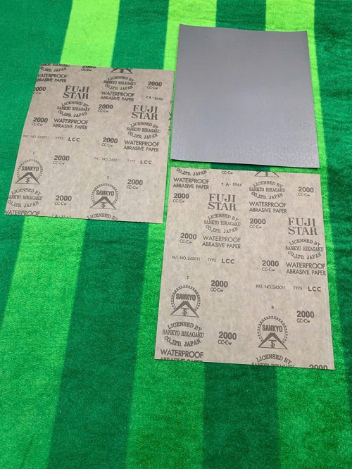 Giấy nhám tờ P2000 Sankyo Fujistar Nhật Bản, kích thước 23cmx28cm