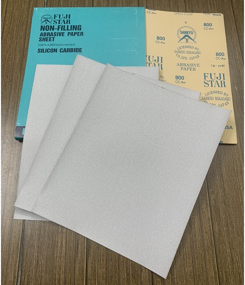 Giấy nhám tờ khô mịn nhất P800, kích thước 230mmx280mm, màu trắng
