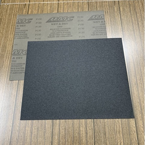 Giấy nhám tờ P150 RMC CP35, kích thước 230mmx280mm, chịu nước