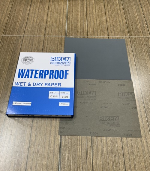 Giấy ráp mịn P1500 Riken CP35, kích thước 230mmx280mm, màu đen