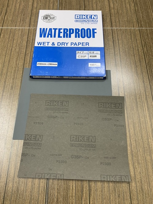 Giấy ráp mịn P2500 Riken CP35, kích thước 230mmx280mm, màu đen