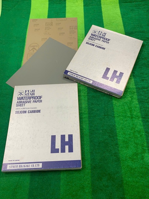 Giấy ráp nước siêu mịn, độ hạt nhám #2500, mã LH Fujistar Sankyo