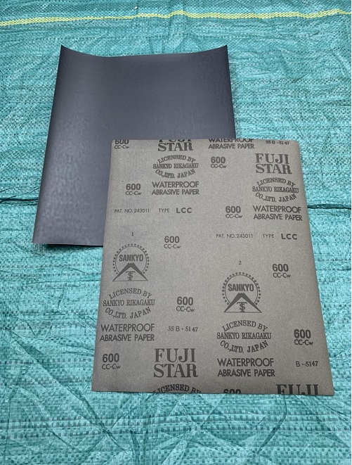 Giấy ráp thái đen P600 Fujistar Sankyo, kích thước 230mmx280mm