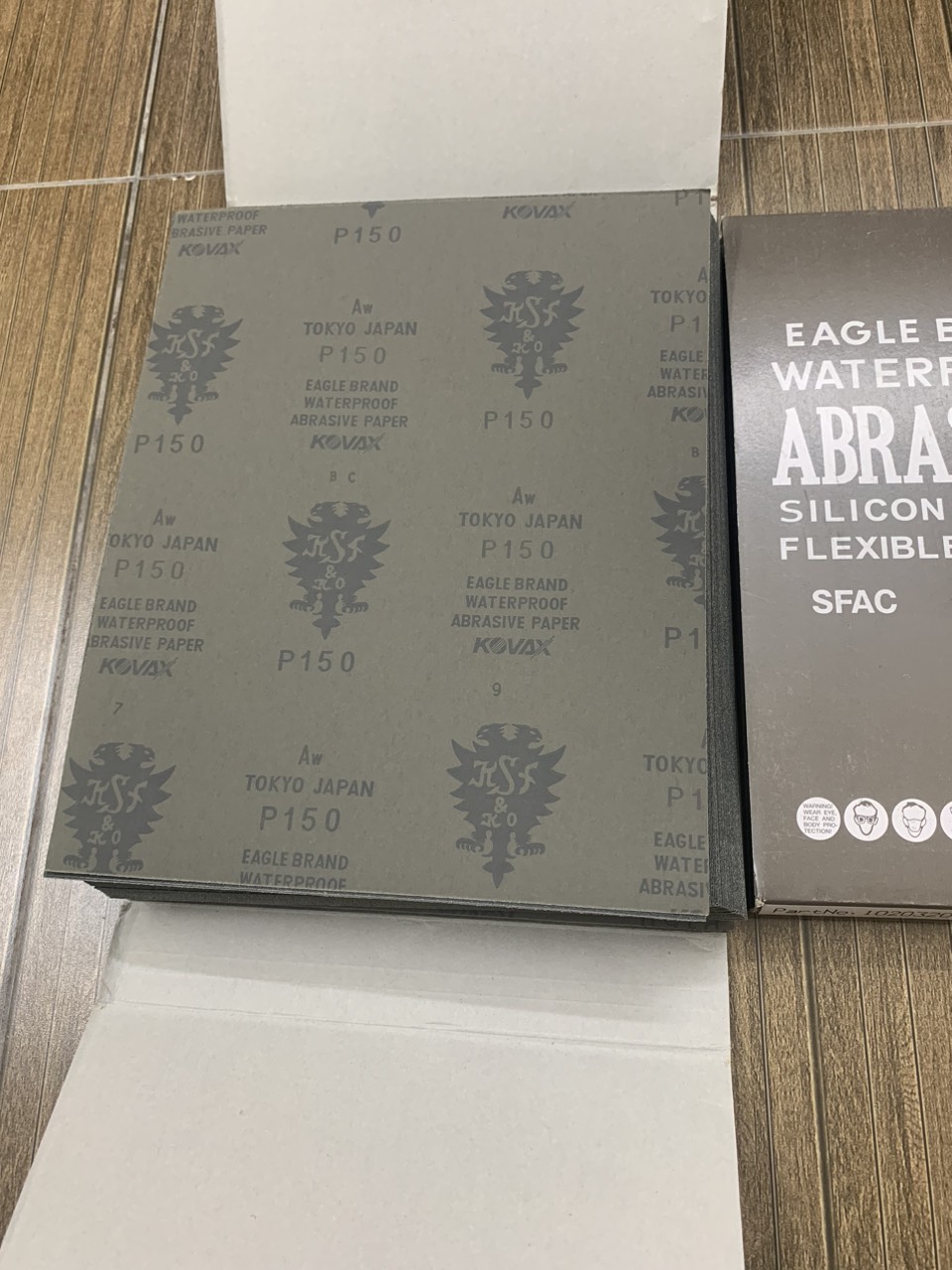 Giấy ráp thô kovax P150 made in tokyo Japan 9''x11'' chịu nước màu đen