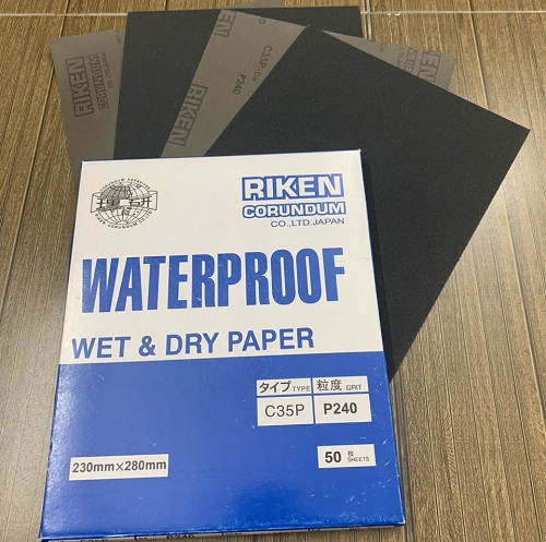 Giấy ráp thô P240 RIKEN CP35 kích thước 9''x11'' chịu nước màu xám