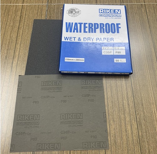 Giấy ráp thô P80 RIKEN CP35 kích thước 9''x11'' chịu nước màu xám
