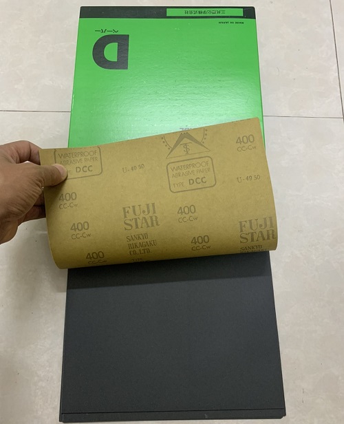 Giấy ráp tờ Sankyo Fujistar, kích thước 9''x11'', made in Japan, màu đen