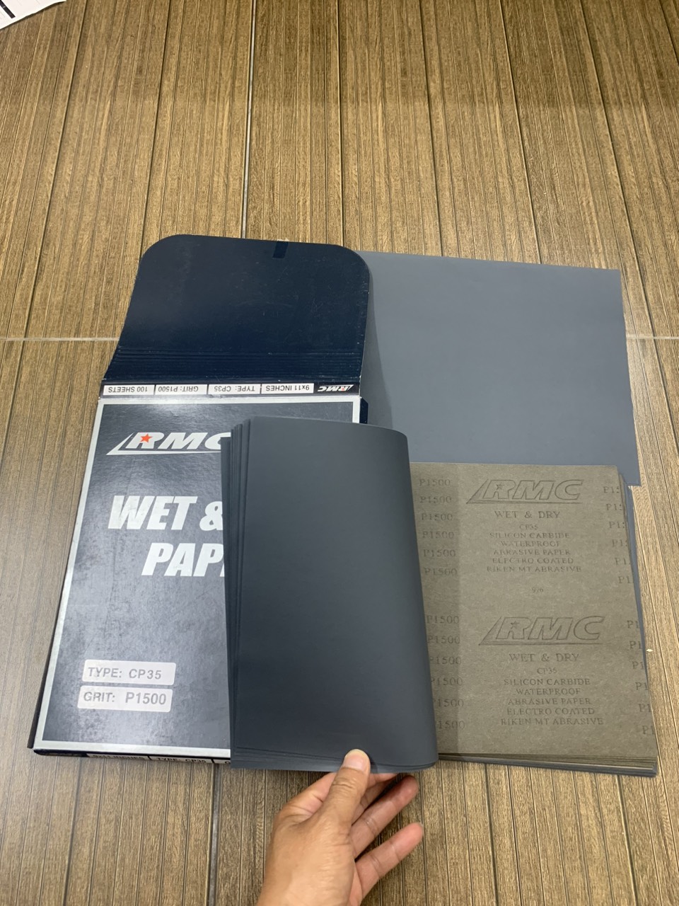 Giấy ráp tờ RMC CP35 độ nhám P1500 kích thước 230mmx280mm 100 tờ/tập