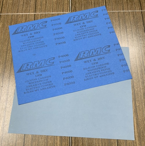 Nhám tờ A4 siêu mịn P4000, hãng sản xuất RMC CP38, màu xanh, chịu nước