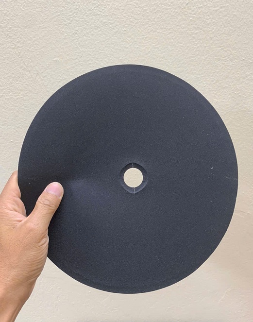 Giấy nhám tròn D300mm (12''), có keo dính, có lỗ giữa, hãng Fujistar Sankyo