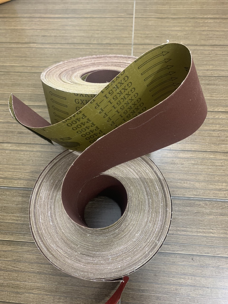 Vải nhám cuộn GXK51