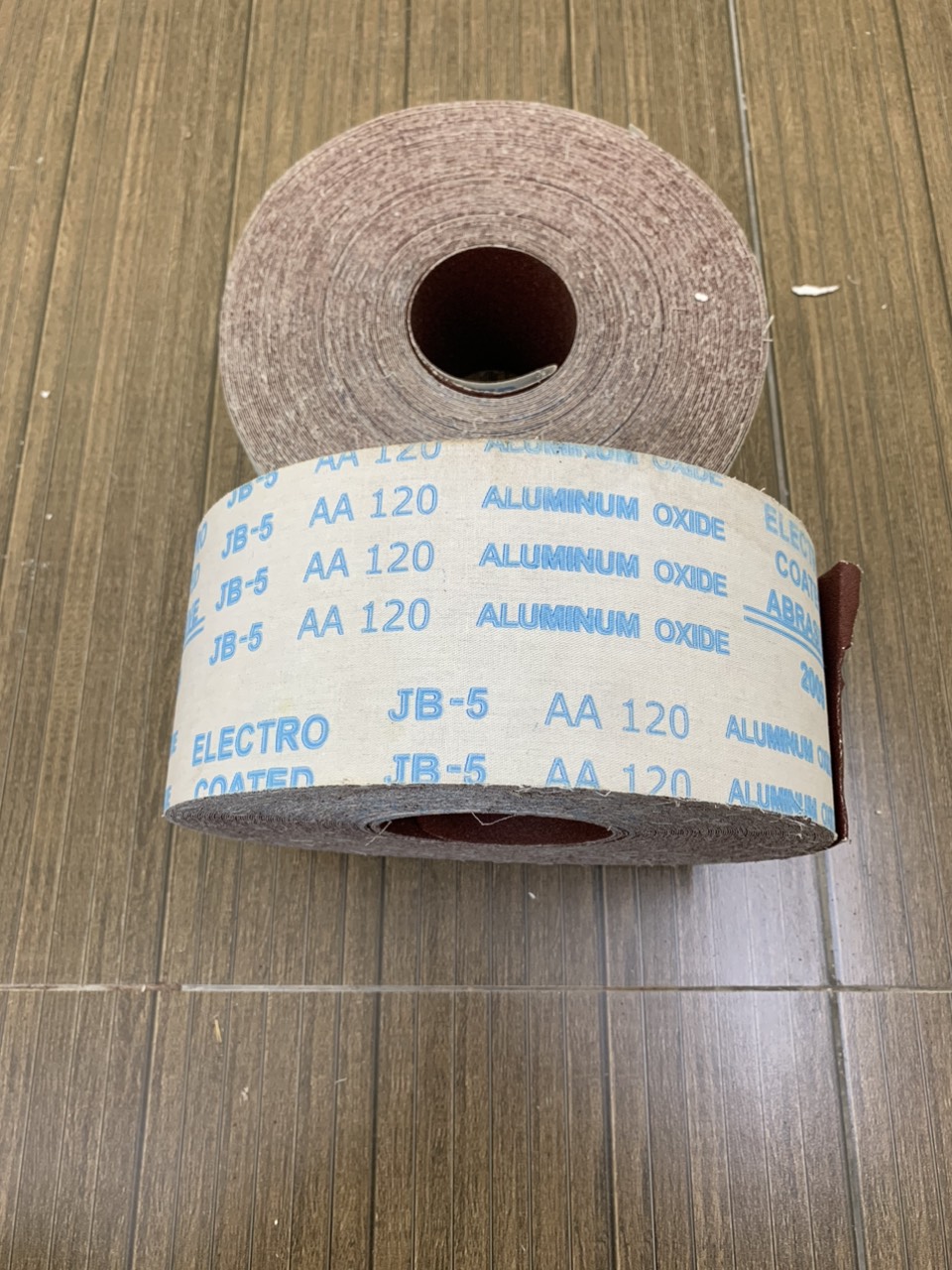 Vải ráp cuộn jb5