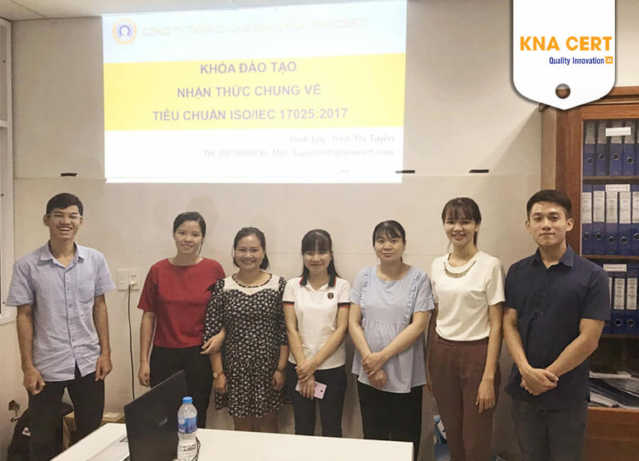 Nụ cười trên môi những học viên của KNA