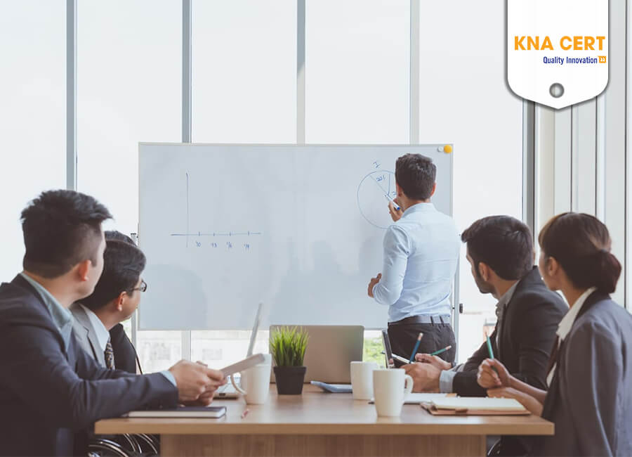 Cần phải đào tạo nhân viên để có ý thức lưu trữ hồ sơ đúng cách