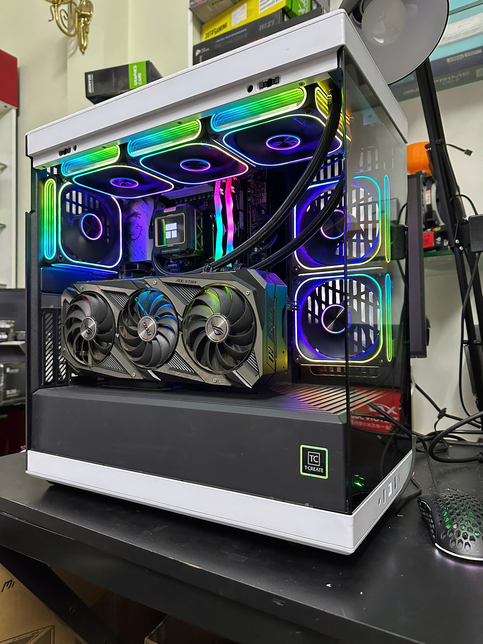 CASE GAMING – R7 7800X3D + RTX 3070Ti ROG