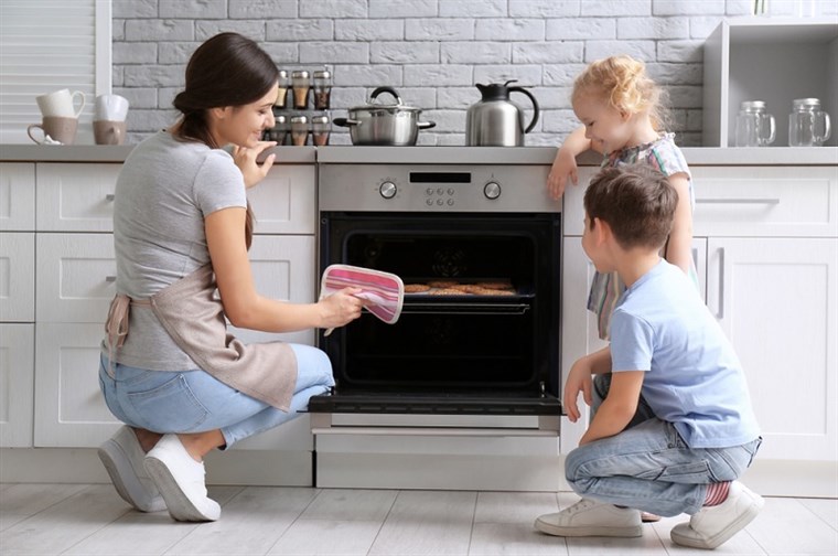 5 LÝ DO NÊN SẮM MỘT CHIẾC LÒ NƯỚNG TRONG GIA ĐÌNH