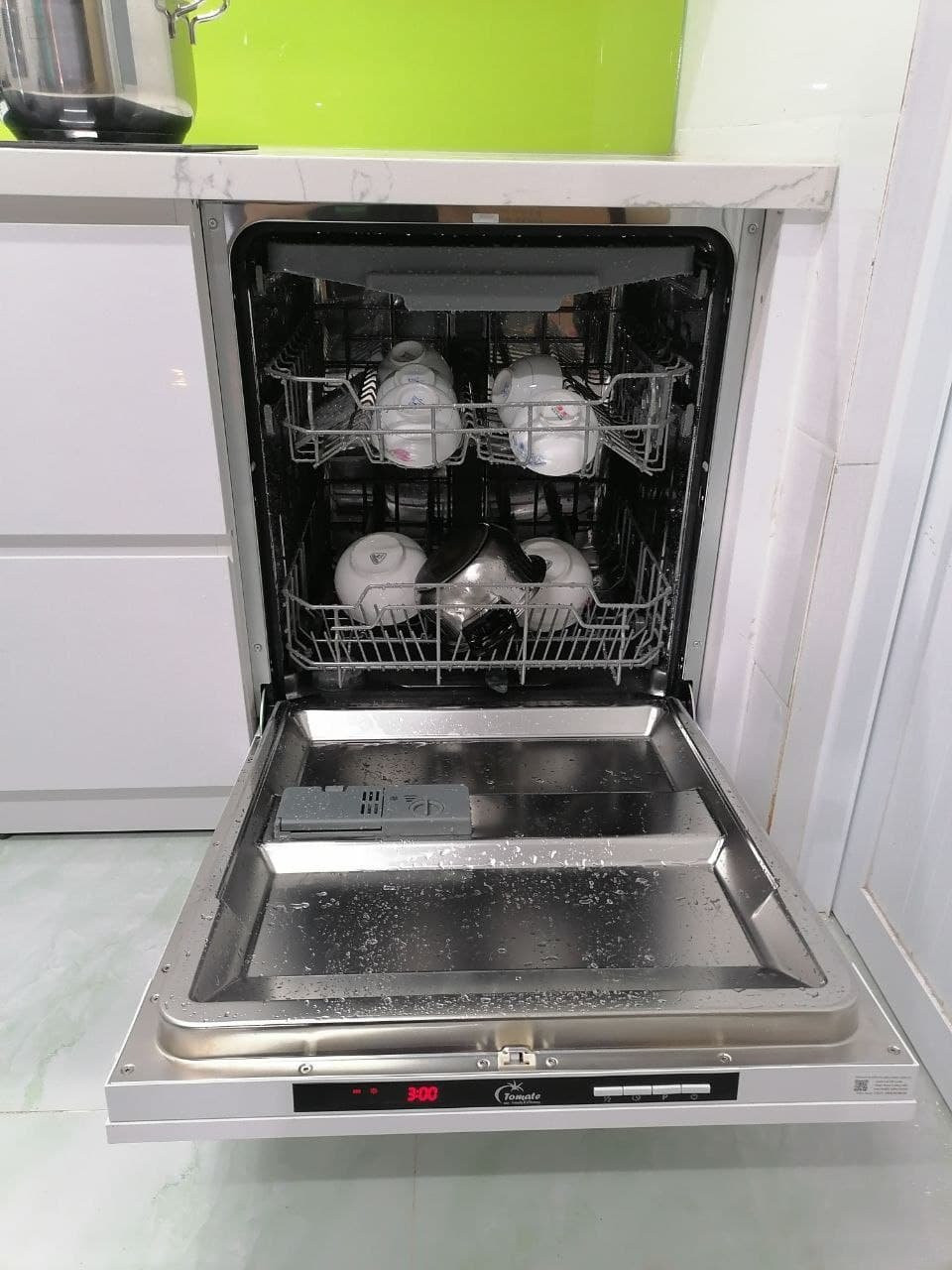 Máy Rửa Chén TOMATE TOM 6014