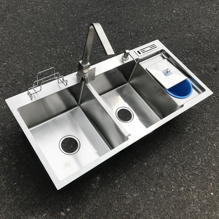 Chậu Rửa 2 Hộc Cánh Chờ B-GEM BG-10048R