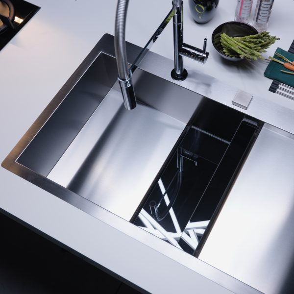 Chậu Rửa FRANKE CLV 214 RHD BK (127.0306.386)