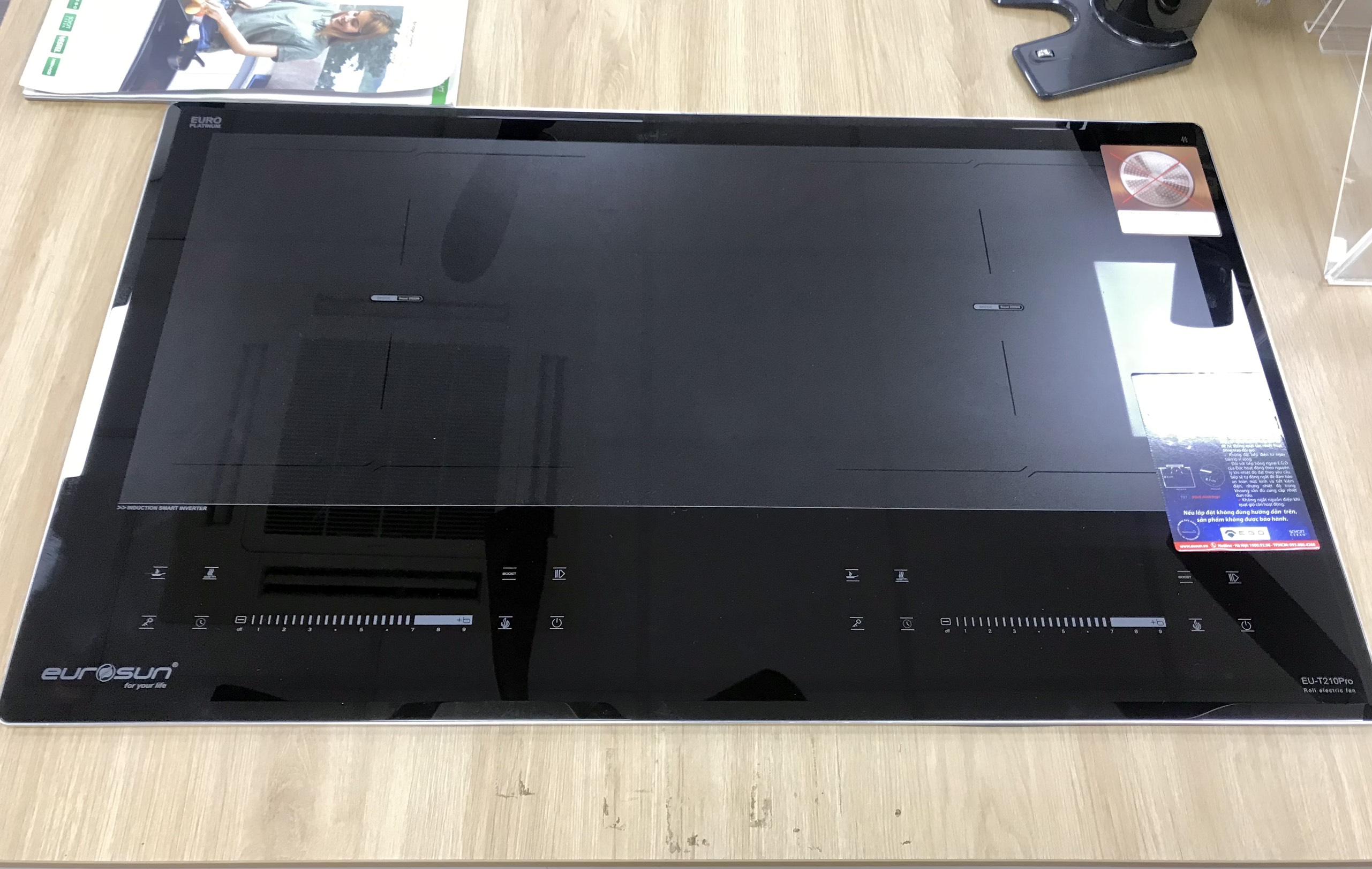 Bếp Từ EUROSUN EU-T210 PRO NEW