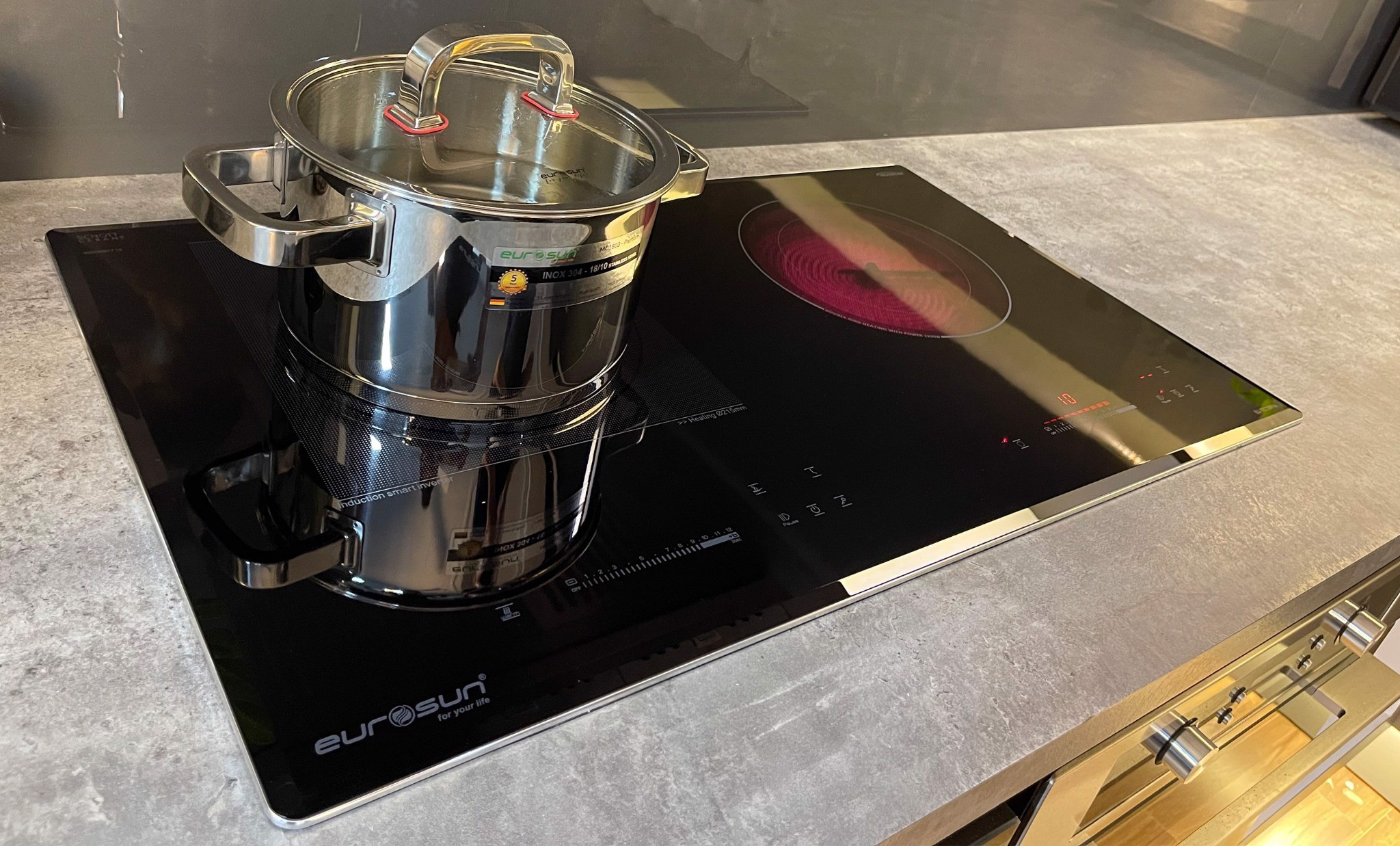 Bếp Từ EUROSUN EU-TE728PRO