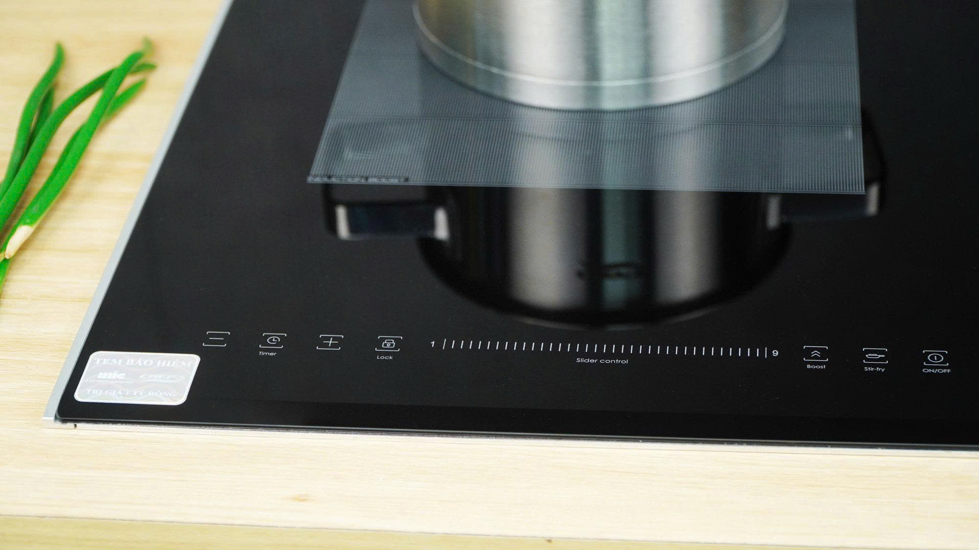 Bếp Từ CHEFS EH-DIH209