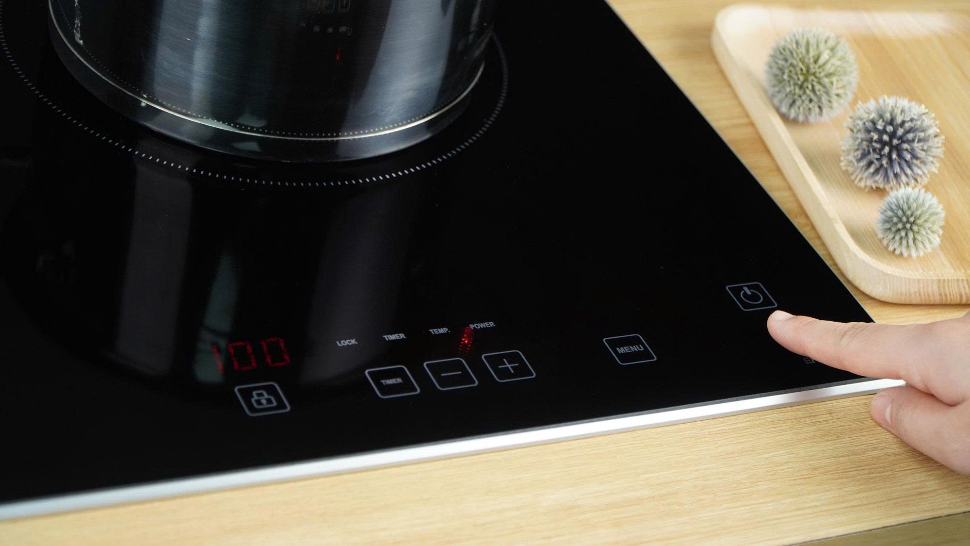 Bếp Từ Chefs EH-DIH2000A