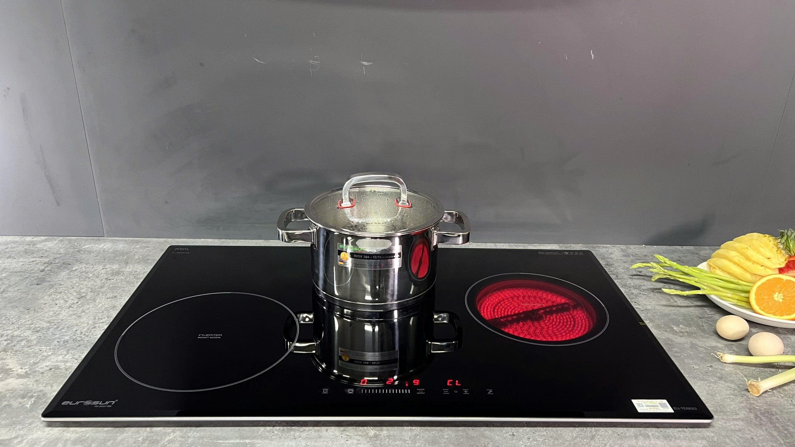 Bếp điện từ Eurosun EU-TE882G