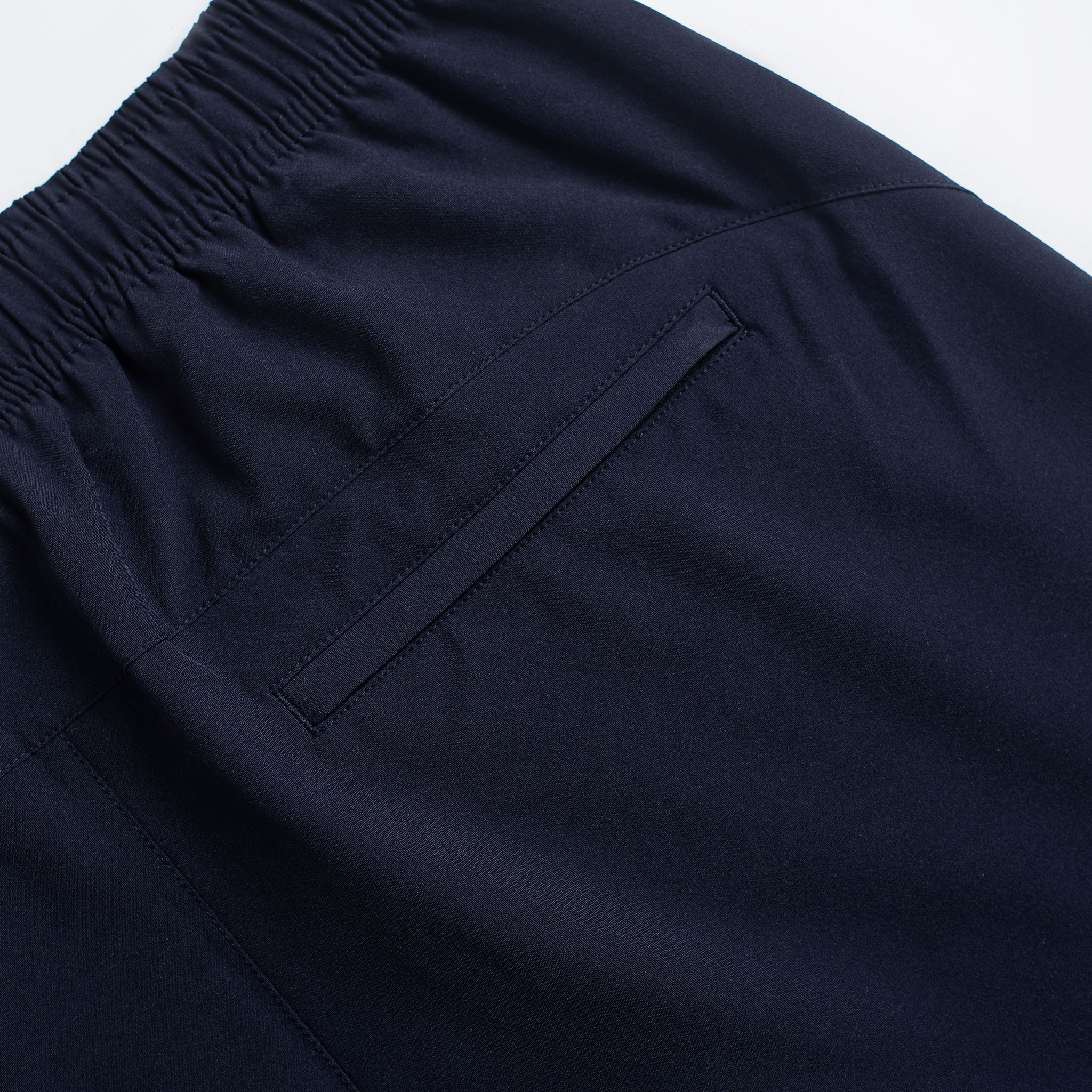 Quần Short Nam Vải Gió Thể Thao Macuzz Màu Đen Xám Chì Navy Siêu nhẹ, Siêu bền màu MQS002-122202