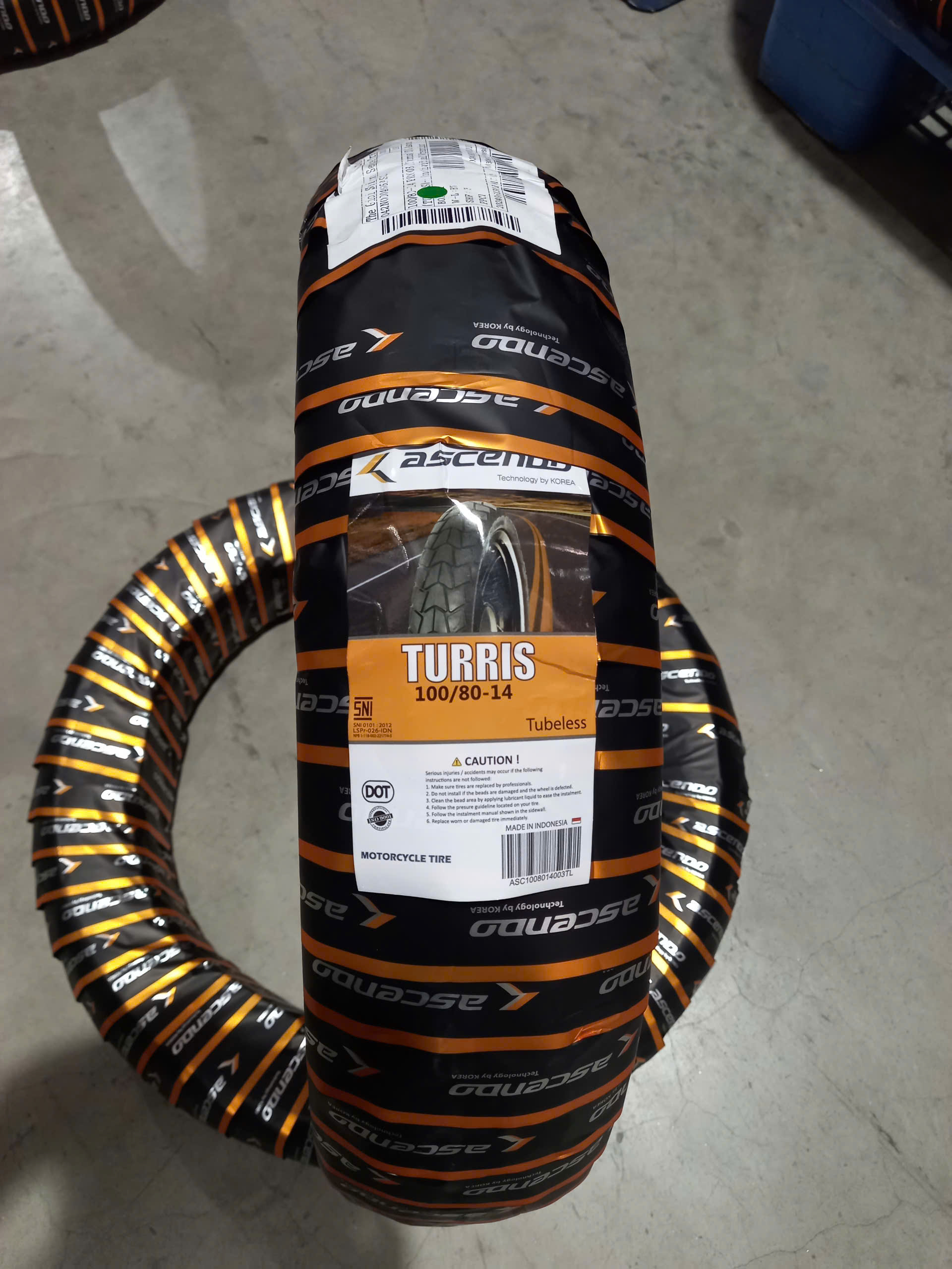 Lốp xe tay ga Ascendo 100/80-14 Turris vỏ gai PRO 03