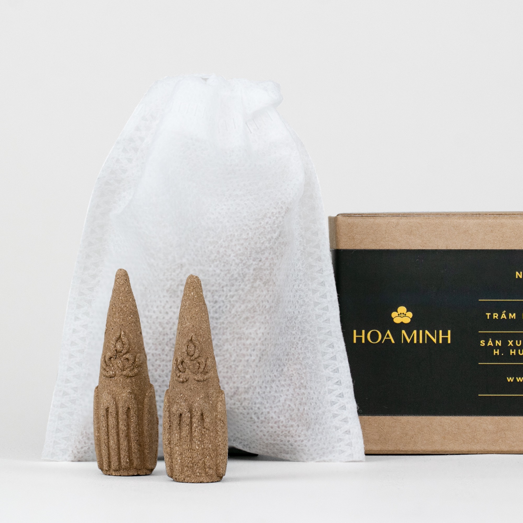 Nụ Trầm Hương - 17 năm - Hộp Mini 5 Nụ