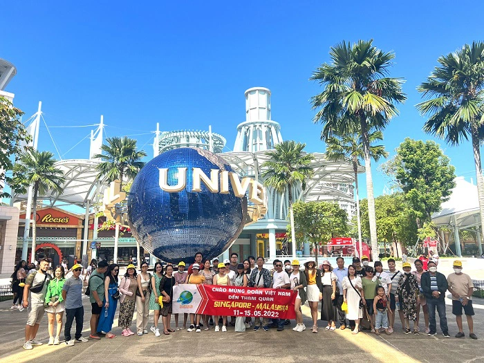 TOUR SINGAPORE - MALAYSIA - INDONESIA 6N5Đ