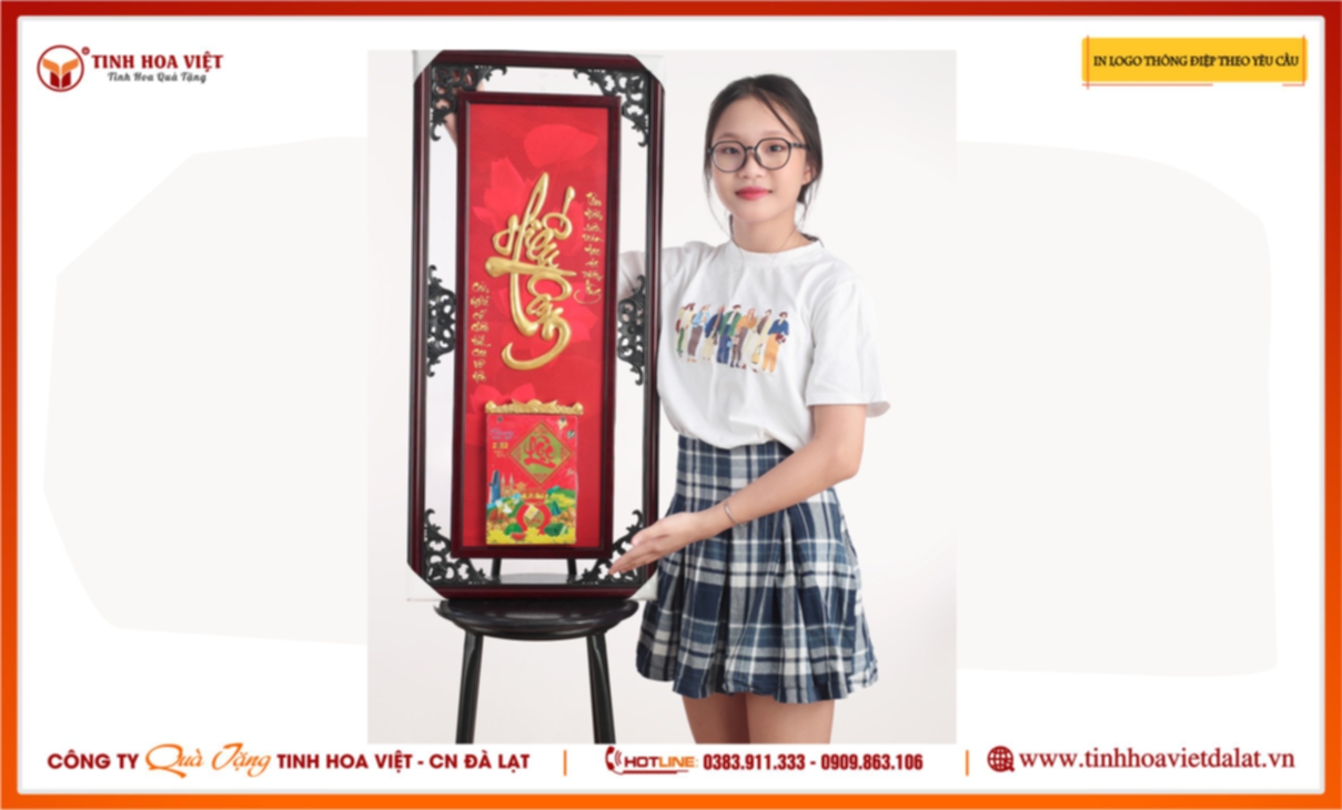 Đồ trang trí phòng Tết gỗ