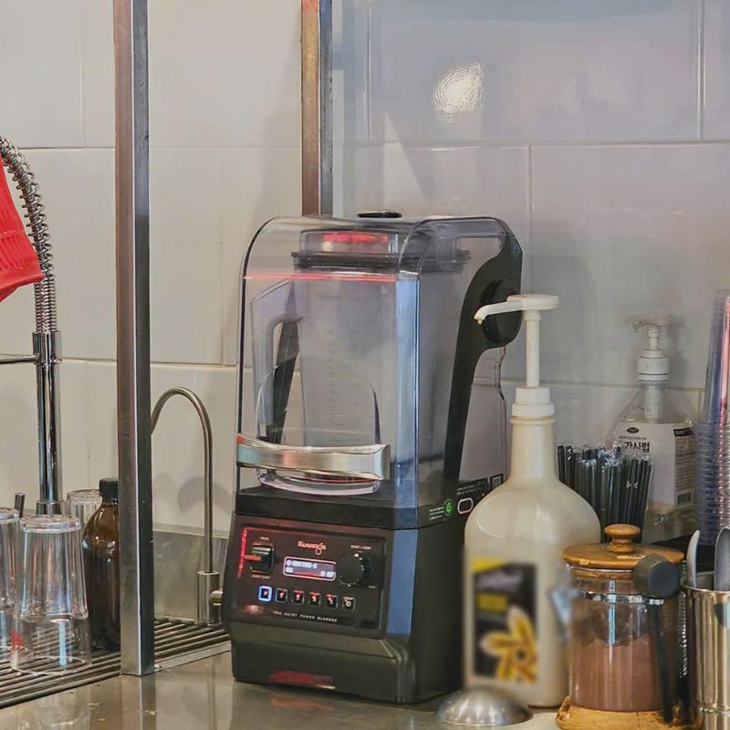 Xay sinh tố chuyên nghiệp công suất cao cùng Kuvings CB850B