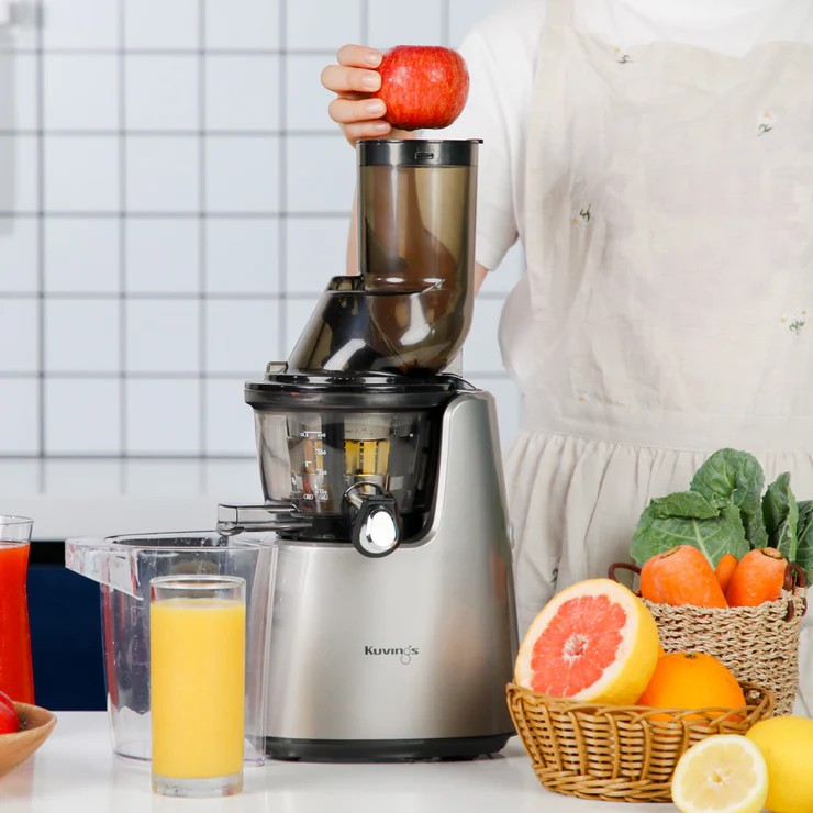 Thiết kế miệng ép rộng 76mm của máy ép chậm Kuvings C7000