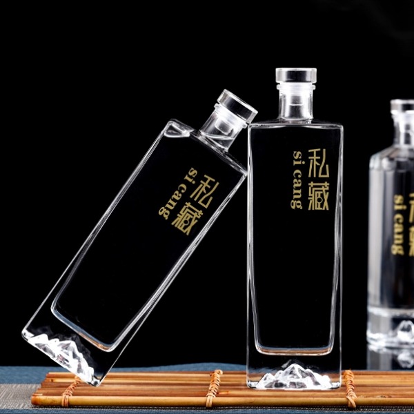 Chai Rượu Dẹp Vuông Đáy Núi - 500ml