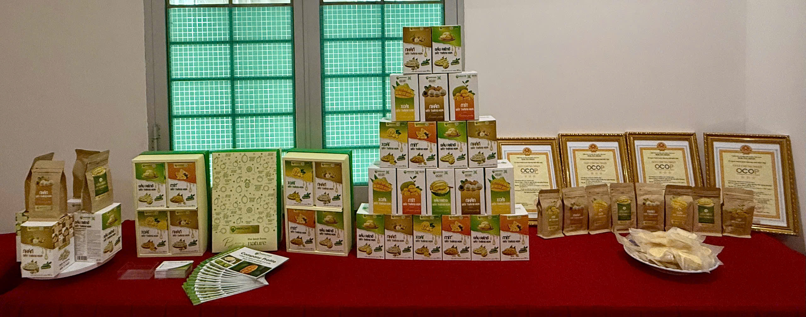 MEKONG FOODTECH TRƯNG BÀY SẢN PHẨM OCOP TẠI NGÀY HỘI TOÀN DÂN BẢO VỆ AN NINH TỔ QUỐC NĂM 2025 – VĨNH LONG MEKONG FOODTECH TRƯNG BÀY SẢN PHẨM OCOP TẠI NGÀY HỘI TOÀN DÂN BẢO VỆ AN NINH TỔ QUỐC NĂM 2025 – VĨNH LONG