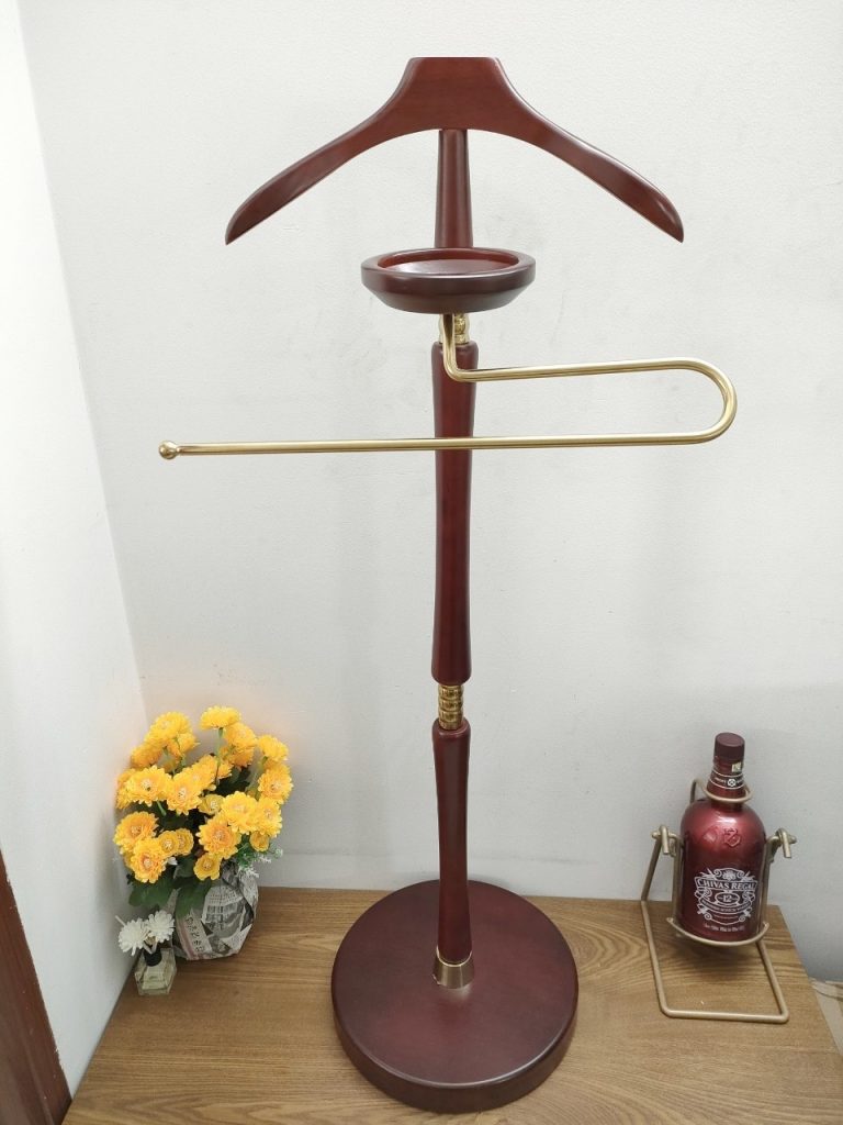 Cây treo áo vest J50