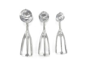 MUỖNG INOX MÚC KEM LÒ XO 23CM Cherry