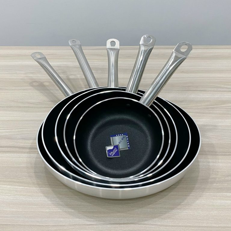 Chảo chiên chống dính ( 2 đáy) 18cm 101800D
