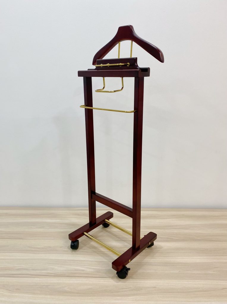 Kệ treo áo vest J31