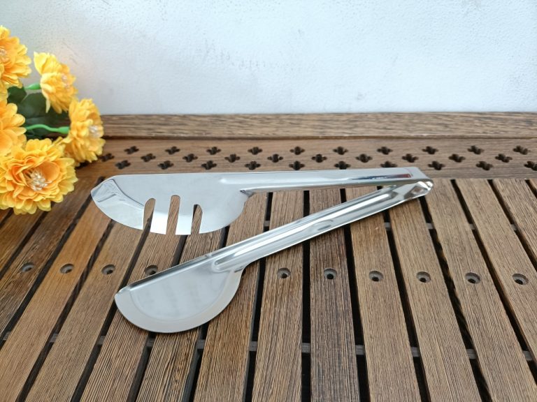 Kẹp gắp bán nguyệt 1 bên răng JB0061