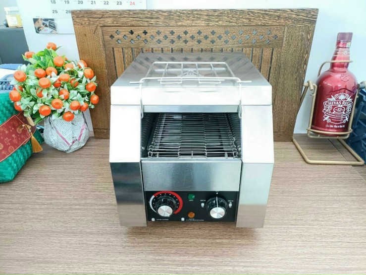 Máy nướng bánh mì băng chuyền TT-300