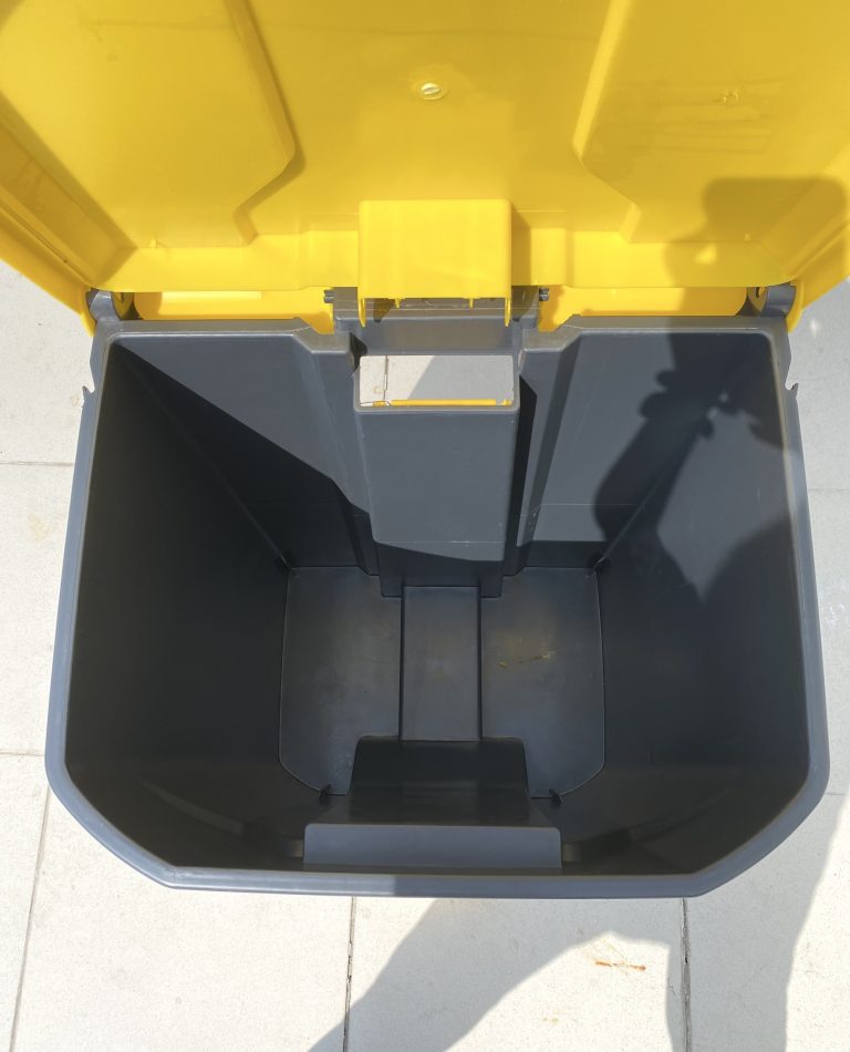 Thùng rác nhựa B2-010B