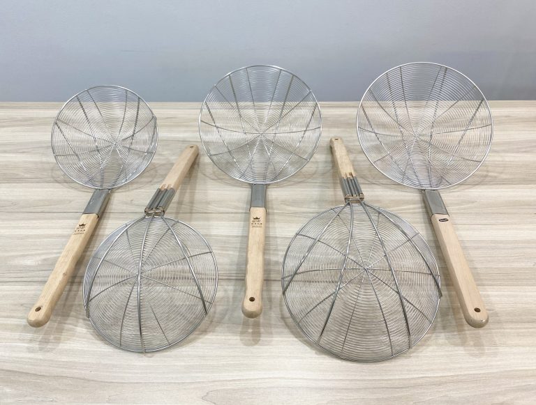 Vợt mì inox cán gỗ ( dày) #26 186102
