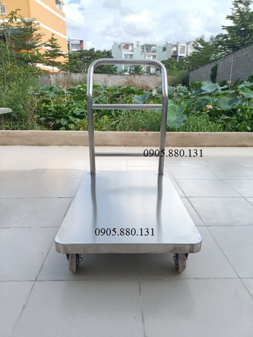Xe đẩy hàng D4