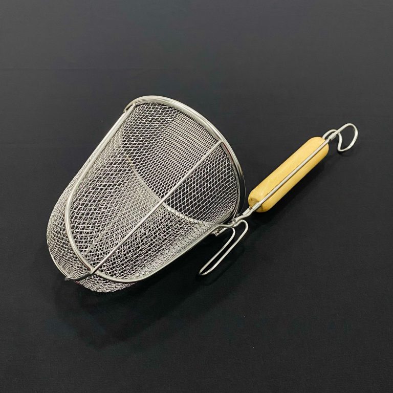 Vợt trụng mì cán gỗ ngắn 186181
