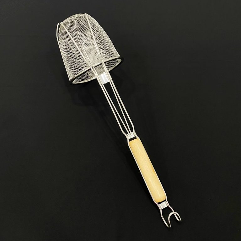 Vợt trụng mì cán gỗ dài 186182